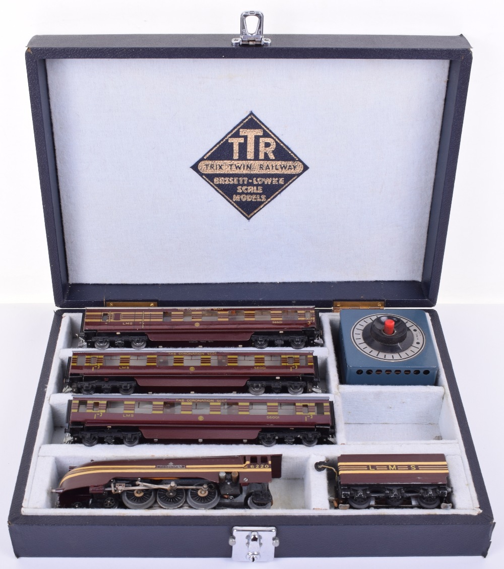 Sold for £440