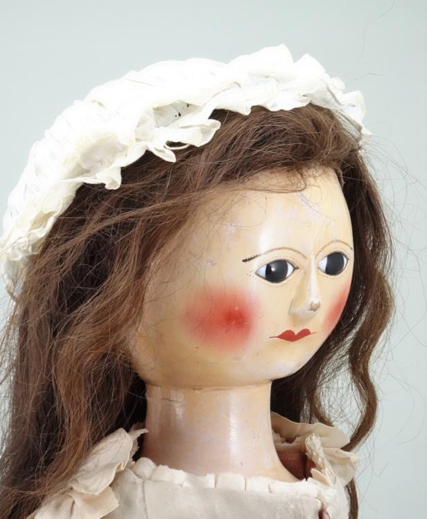 Sold for £3,900